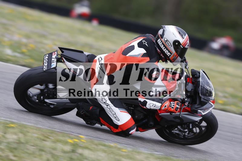 /Archiv-2025/04 13.04.2025 Get Faster Caremotion ADR/Gruppe gelb/689